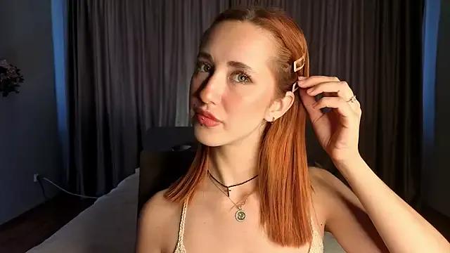 lulu_dallas on StripChat