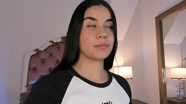 Mara_Betancurt on StripChat 