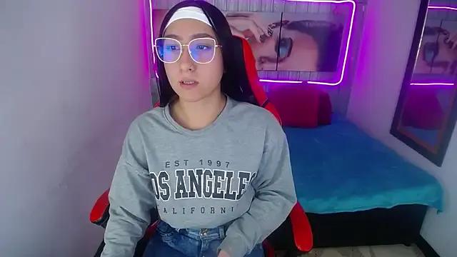 miaa_scott7 on StripChat 