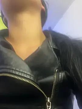 miaa_scott7 on StripChat 