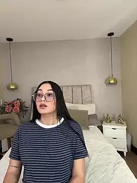 miss_elissa11 on StripChat 