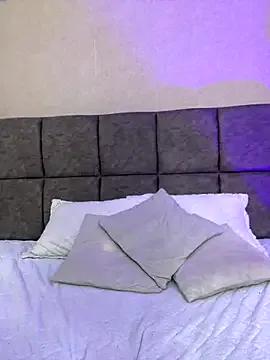 miss_elissa11 on StripChat 