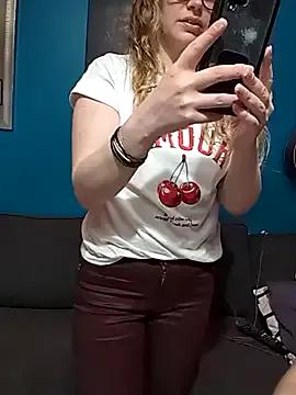 Miss_luxiole on StripChat 