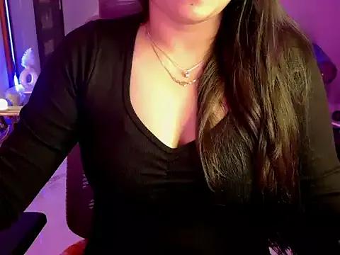 Mitikaa on StripChat 