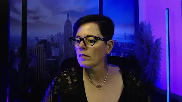 ninarandmann on StripChat 