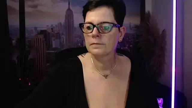 ninarandmann on StripChat 