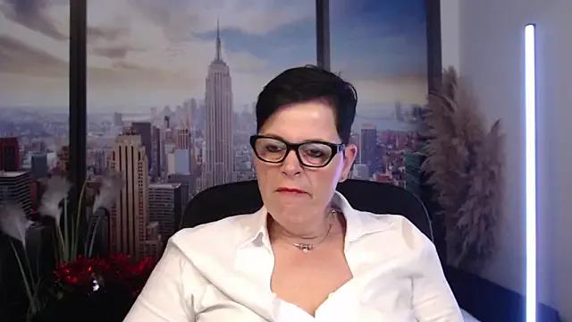 ninarandmann on StripChat 