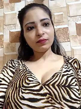 QUEEN-ADITI — Freechat on StripChat
