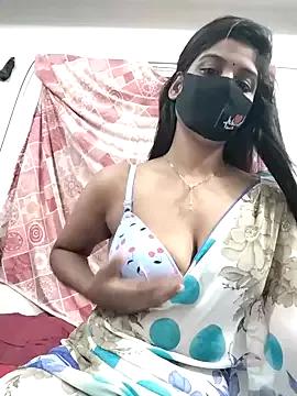 Queen-Any on StripChat 