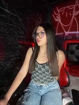 Queen__Love on StripChat 