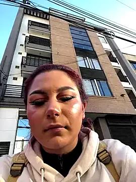 samantha-black on StripChat 
