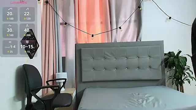 saray_reese on StripChat 