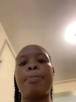 SexxyLunar on StripChat 