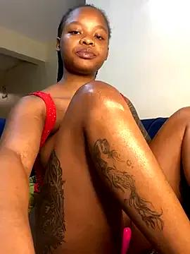 SexxyLunar on StripChat 