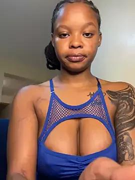 SexxyLunar on StripChat 