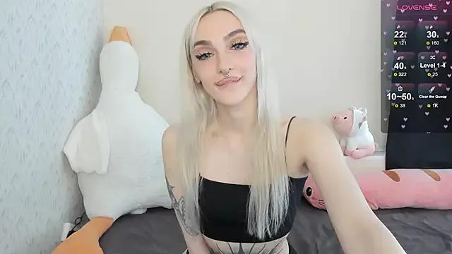 succubantra on StripChat 