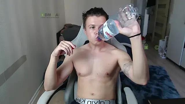 Sunny-Girl1 on StripChat