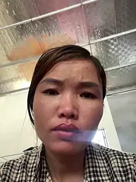 Sunny_lotus on StripChat 