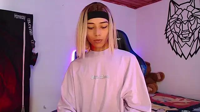 Sweet-Cris on StripChat 