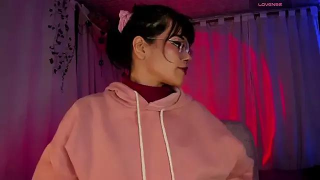sweet_Samx on StripChat 