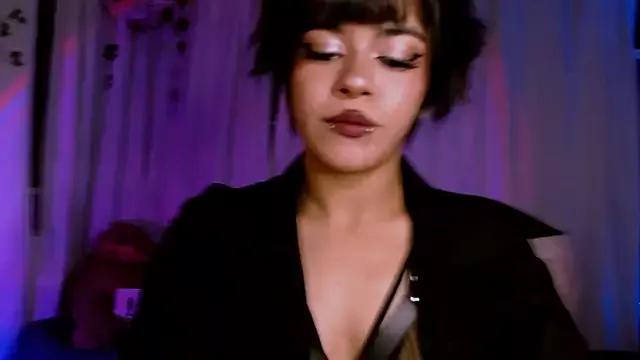 sweet_Samx on StripChat 