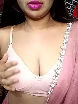Sweety4u97 on StripChat 