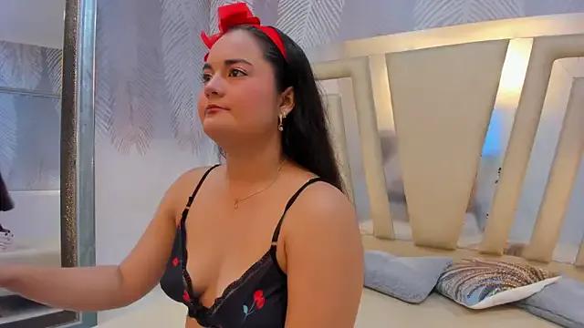 Tamara_Slut — oil on my tits