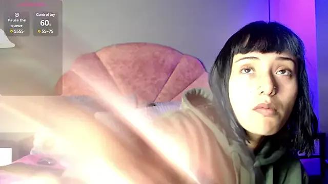 tati_cardenas on StripChat 