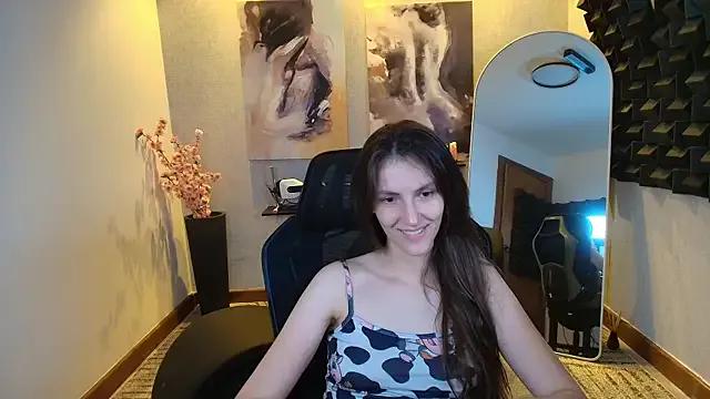 upssnowy on StripChat 