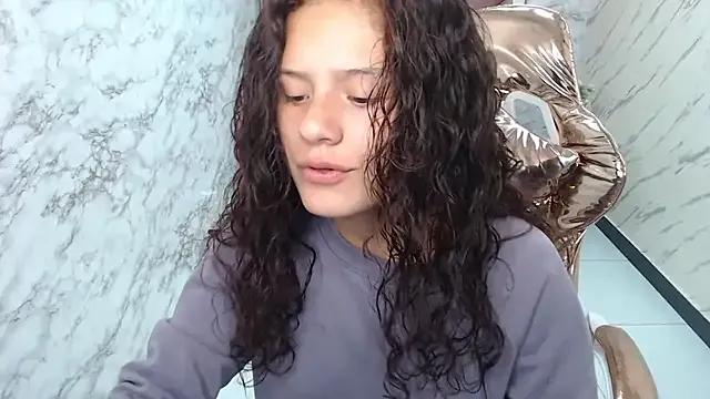 Velvet_Moon_V on StripChat 