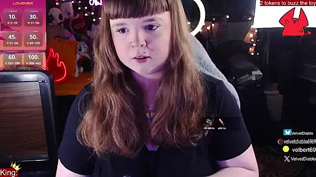 VelvetDiablo on StripChat 