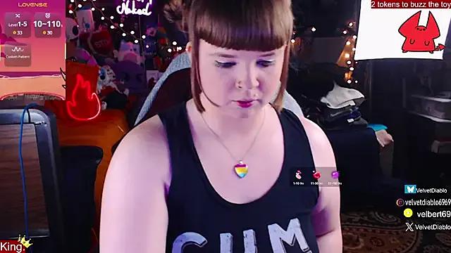 VelvetDiablo on StripChat 