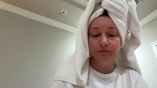 Vivian_MayXxX on StripChat 