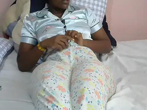 winnie254 on StripChat 
