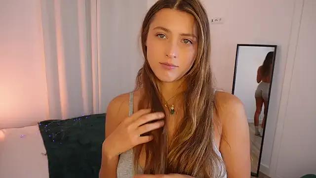 yess_kiki on StripChat 
